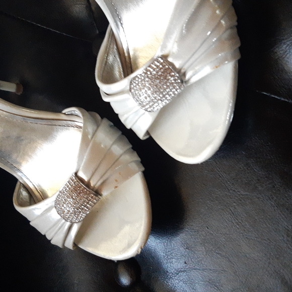 Aldo size 40 heels US 9 - Picture 11 of 12